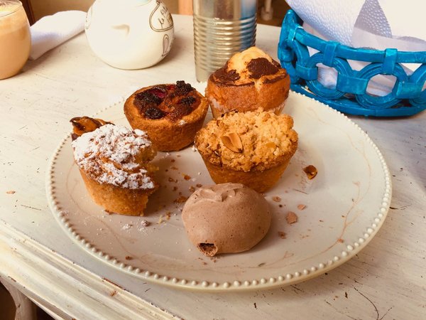 Can You Craft a Delicate French Macaron with a Raspberry Filling?